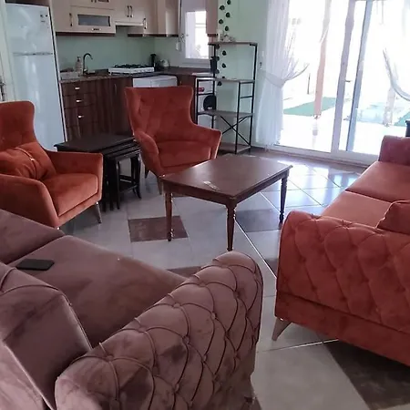 Βίλα Altinova Denize Sifir Tripleks Yazliik Ayvalı